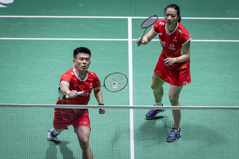 爱游戏tv-法国队完胜马来西亚队，郑思维惊艳四座