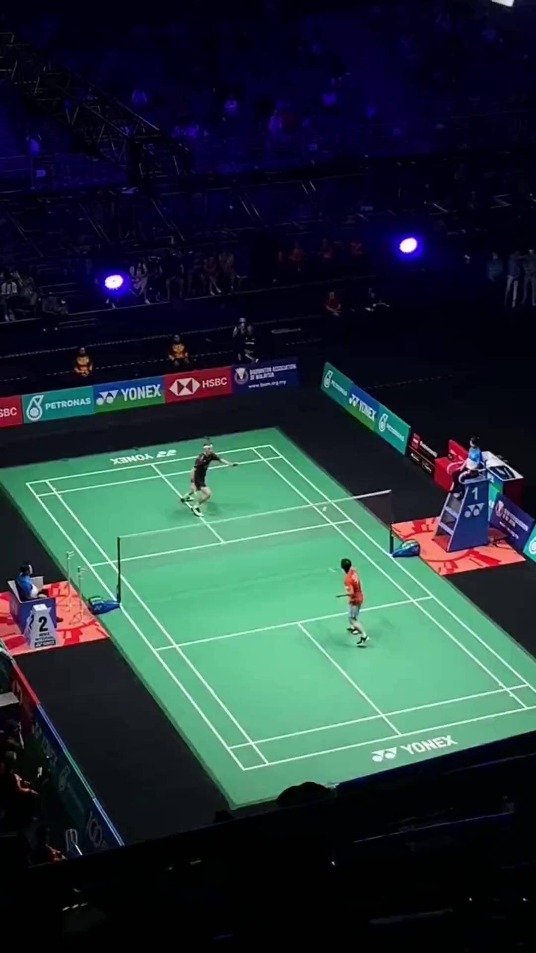 爱游戏在线-印尼队横扫马来西亚队，安赛龙统治全场