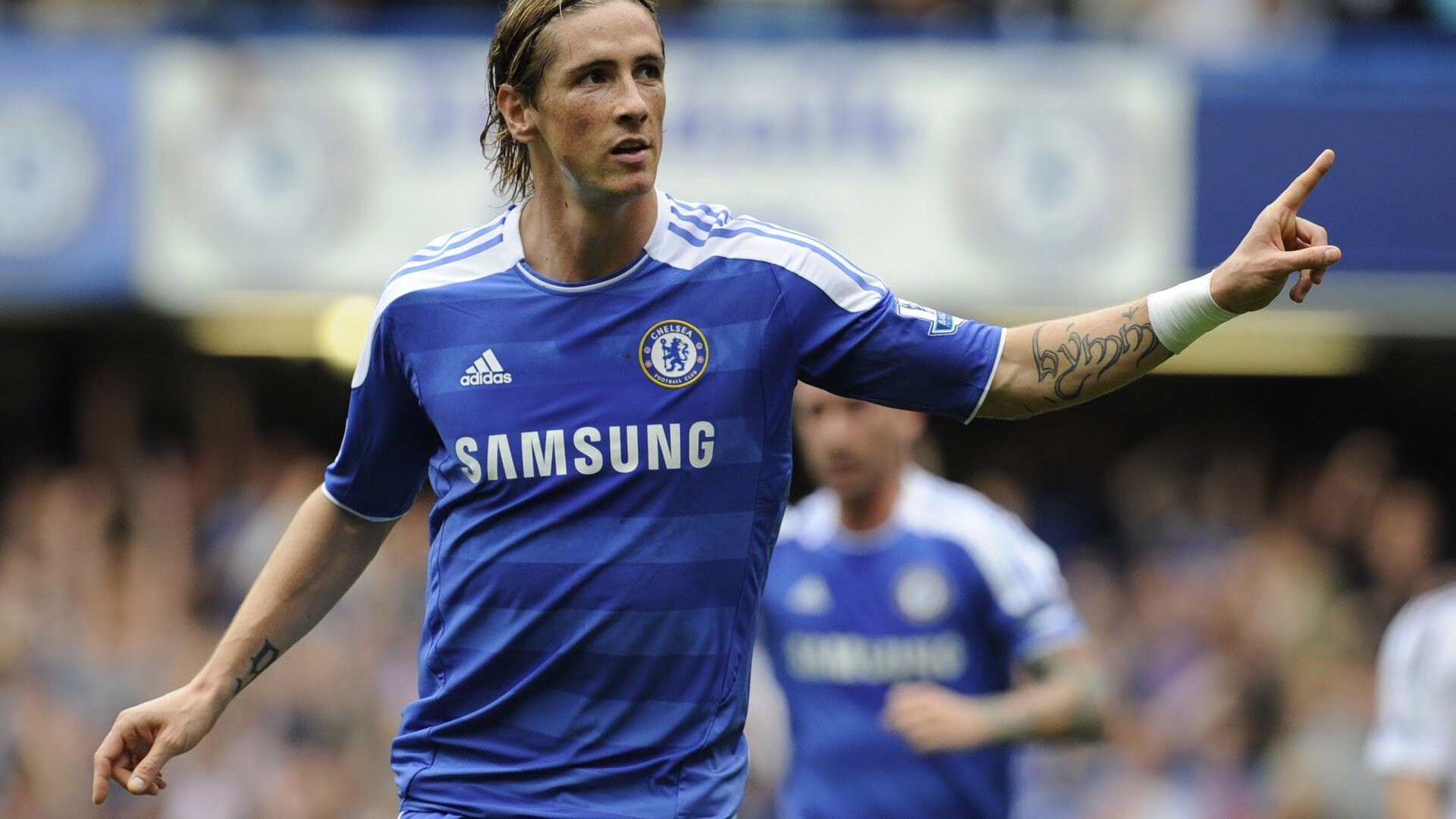 爱游戏在线-阿坎吉的沉默咆哮，当瑞士铁壁在西班牙与智利的争冠战中定义胜负